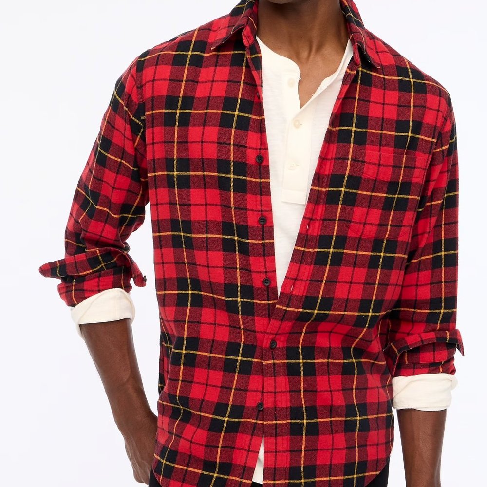 NWT J. Crew Ridge Red Chocolate Plaid Flannel Shirt Size: Medium